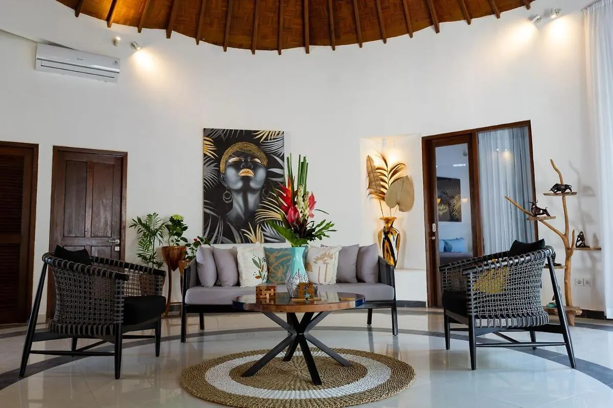Peaceful 2Br With Pool & Garden Villa Seminyak
