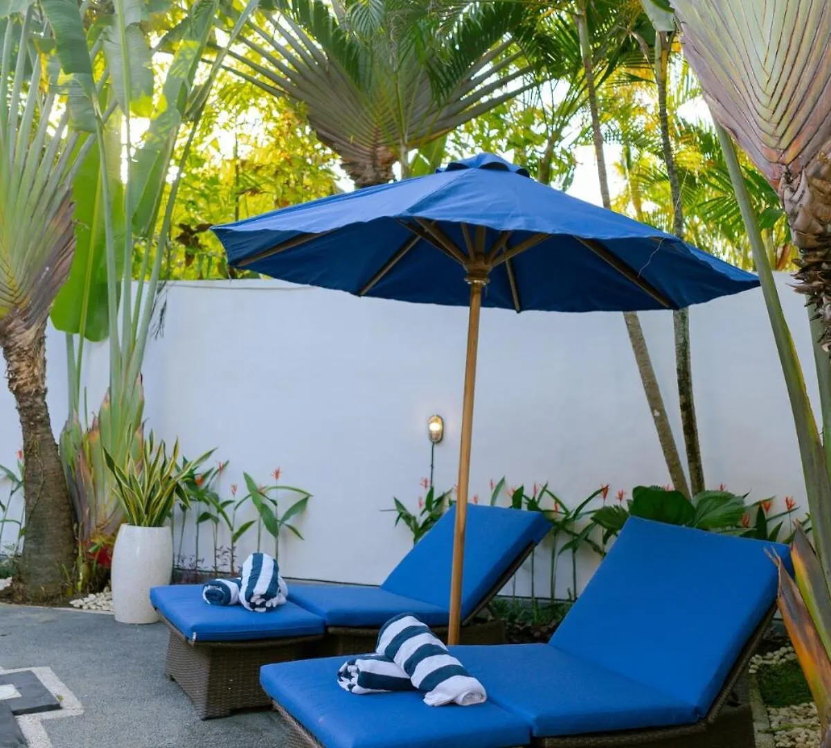 Peaceful 2Br With Pool & Garden Villa Seminyak